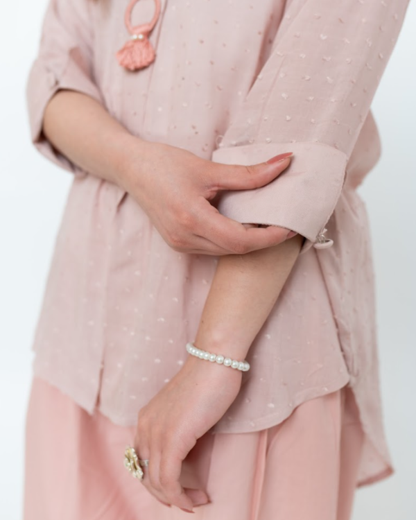 PINK - Image 6